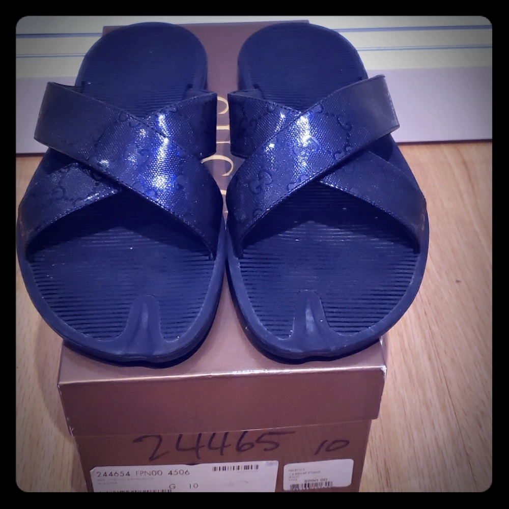 Mens Gucci Rubber Slides Size 10 - image 1